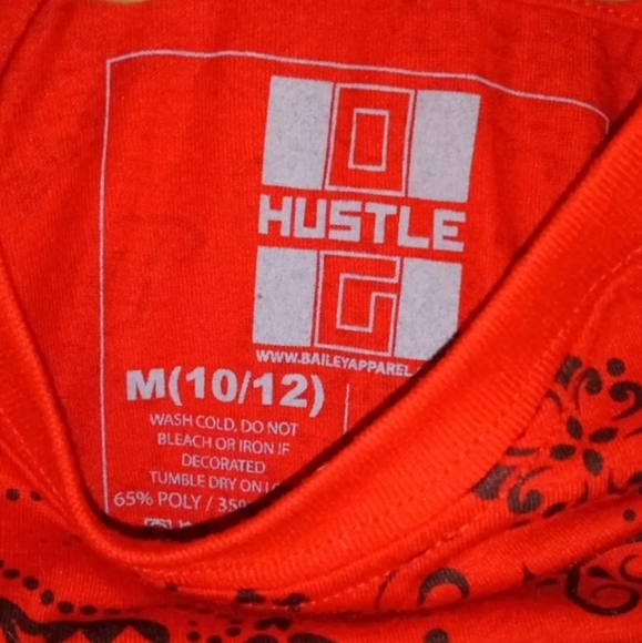 Ladies Bailey Apparel Size Med (10-12) - Picture 3 of 3